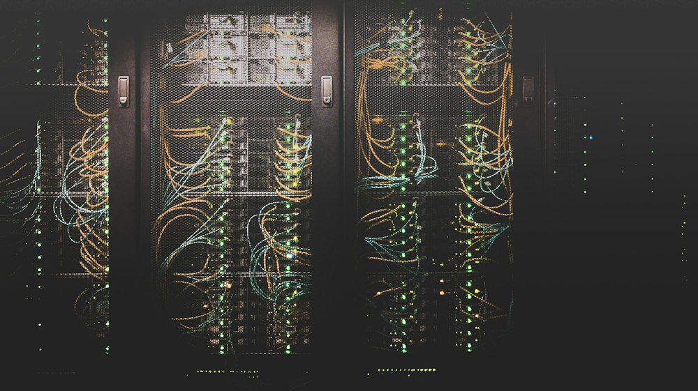 StarRezCache data acceleration servers